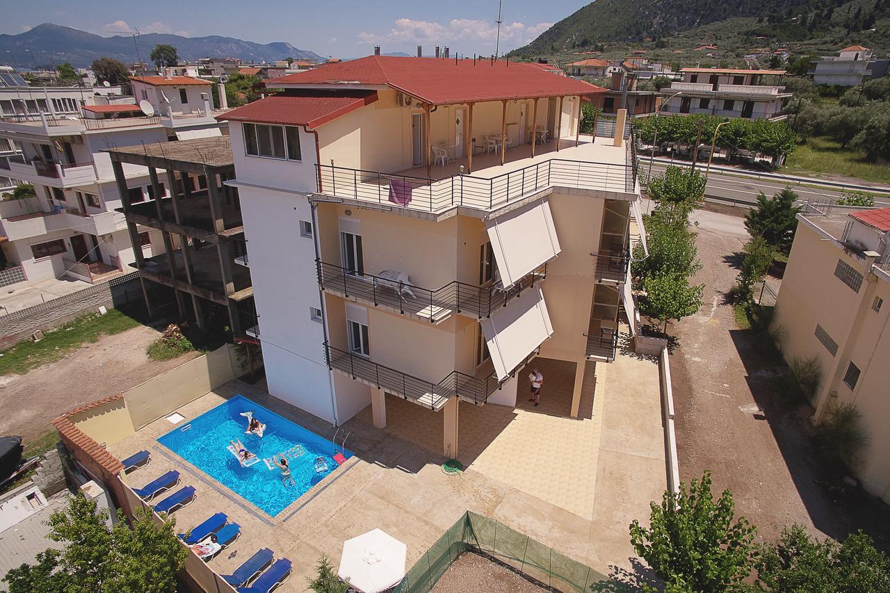 Marvi Hotel Kamena Vourla Bagian luar foto
